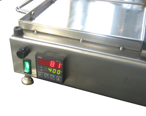 Temperature Display on Crepe Griddle Hot Plate